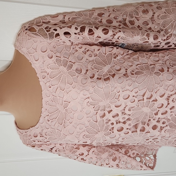 Nanette Lapore lace dress bell tulip sleeves wedding summer blush powder pink - Picture 2 of 9